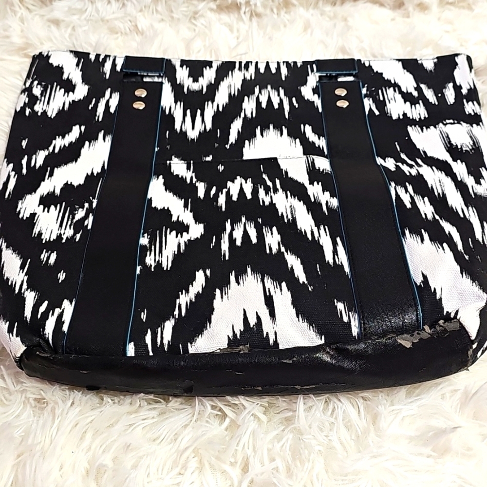 Miche Bags Miche Macy Demi Shell Canvas White & B… - image 3